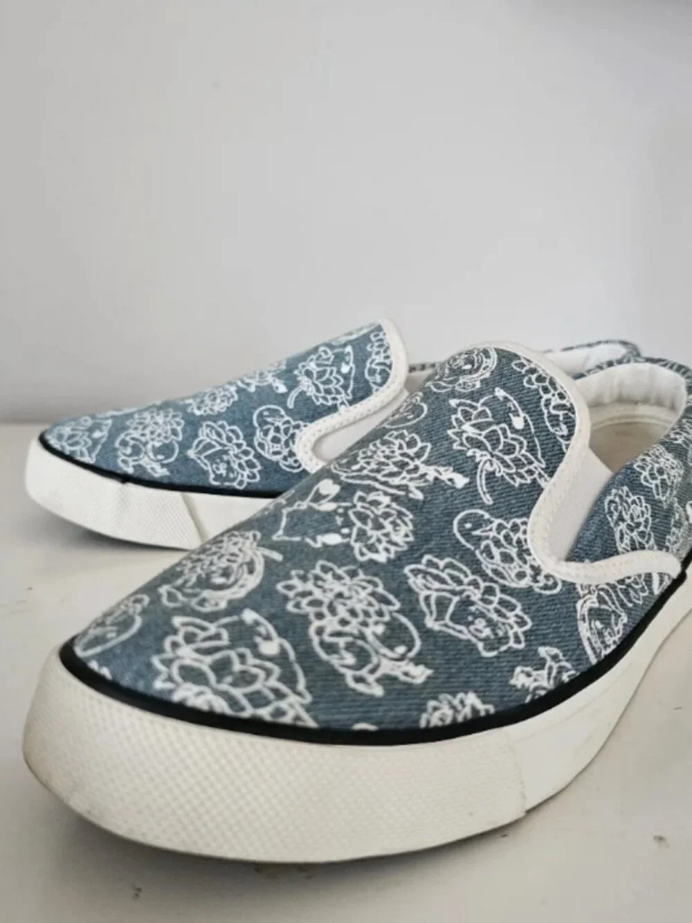 POKEMON x ITS DEMO Limited Collab Denim Pokemon Floral Pattern Sneakers - Picture 6 of 9